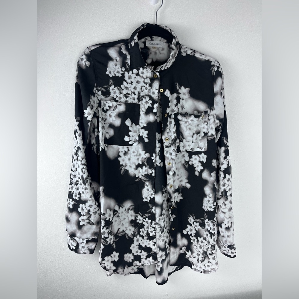 Calvin Klein XS Floral Blouse Black White Sheer Button Down Shirt Long Sleeve